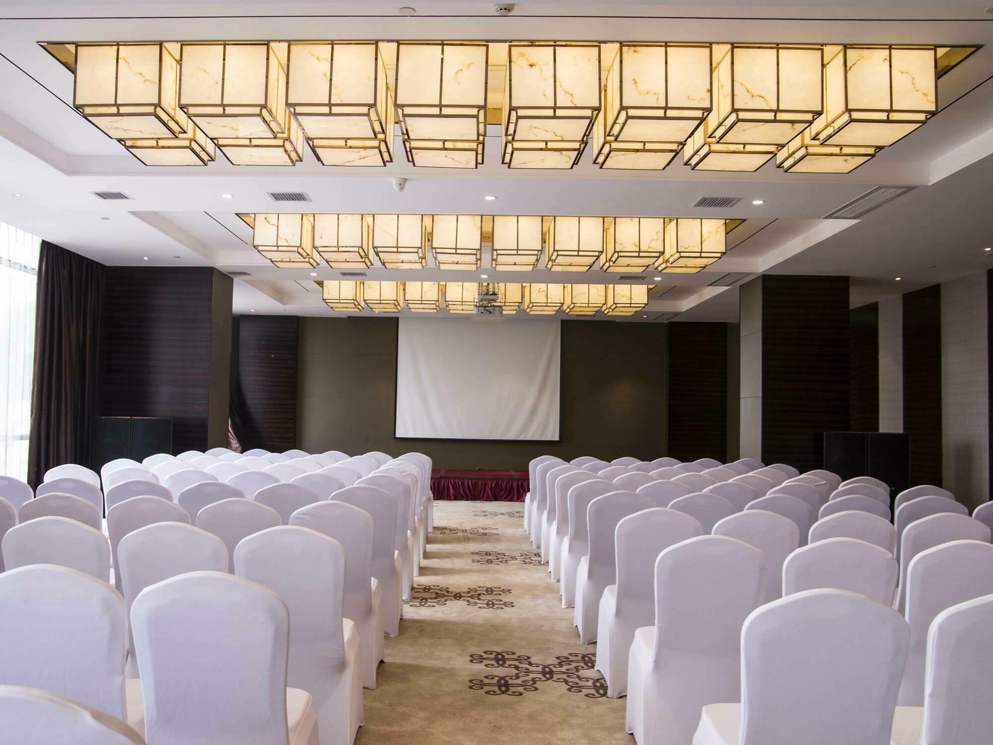Argyle Grand Hotel Xingyi  Exterior foto